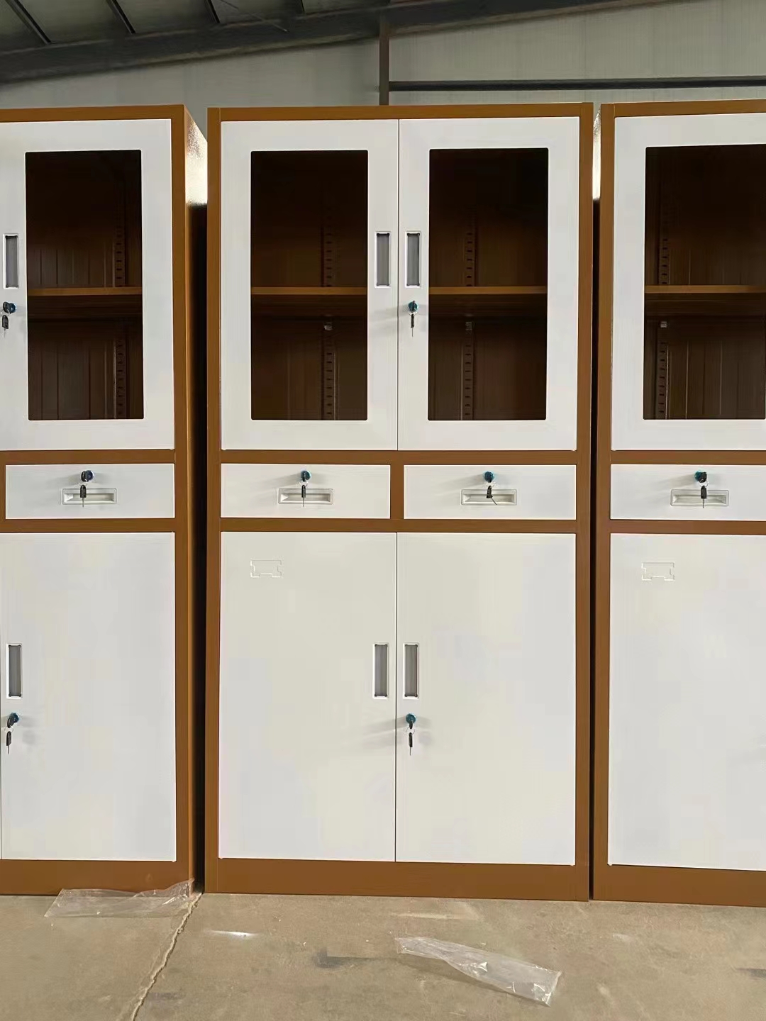 山西某教育局仪器柜项目